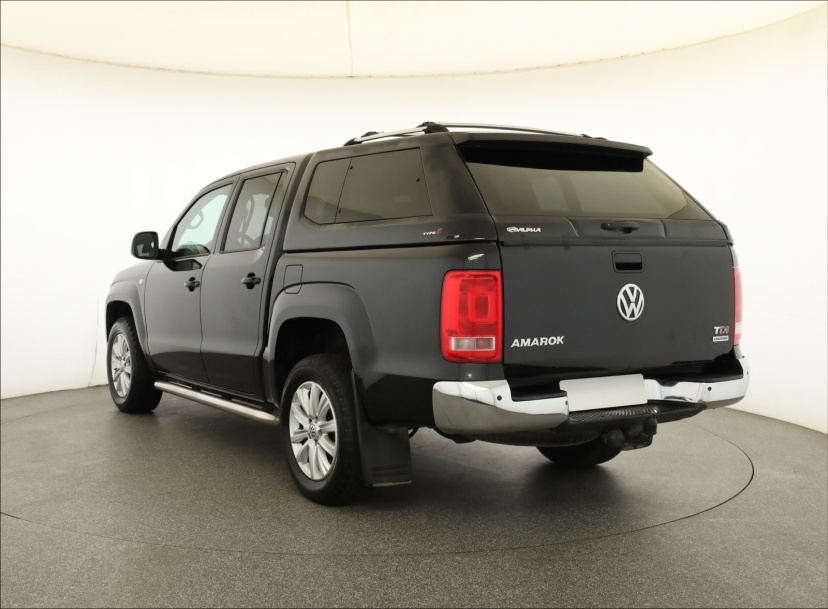 Volkswagen Amarok, 2011