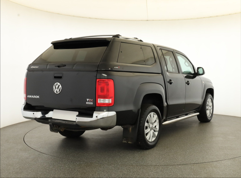 Volkswagen Amarok, 2011