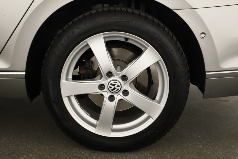 Volkswagen Passat, 2016