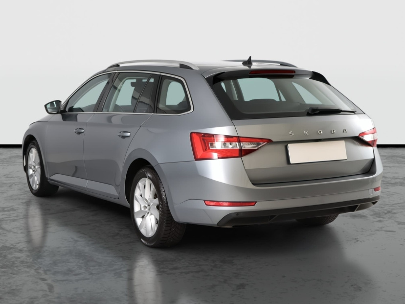 Škoda Superb, 2020