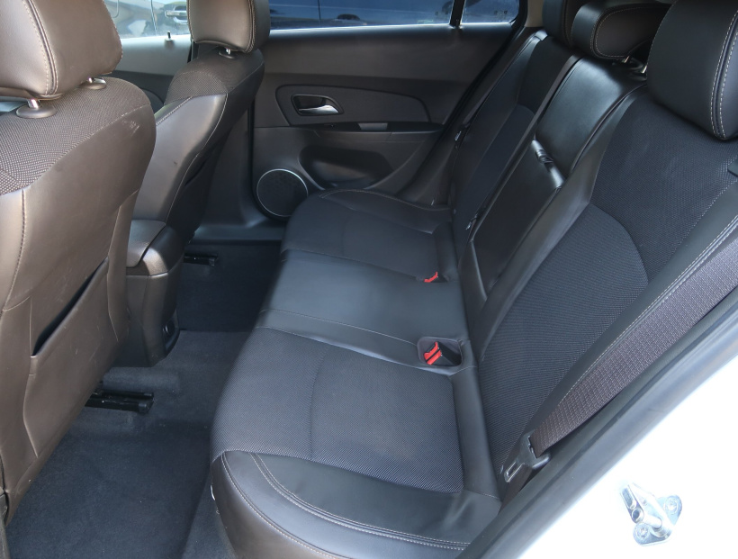 Chevrolet Cruze, 2013