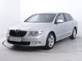 Škoda Superb - 2013