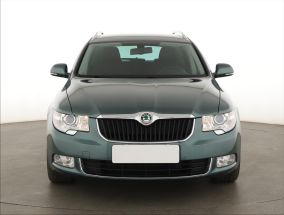 Škoda Superb - 2012