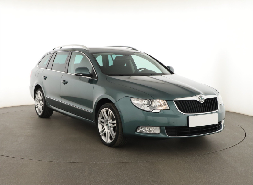 Škoda Superb, 2012