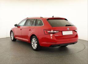 Škoda Superb - 2017
