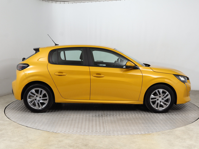 Peugeot 208, 2020