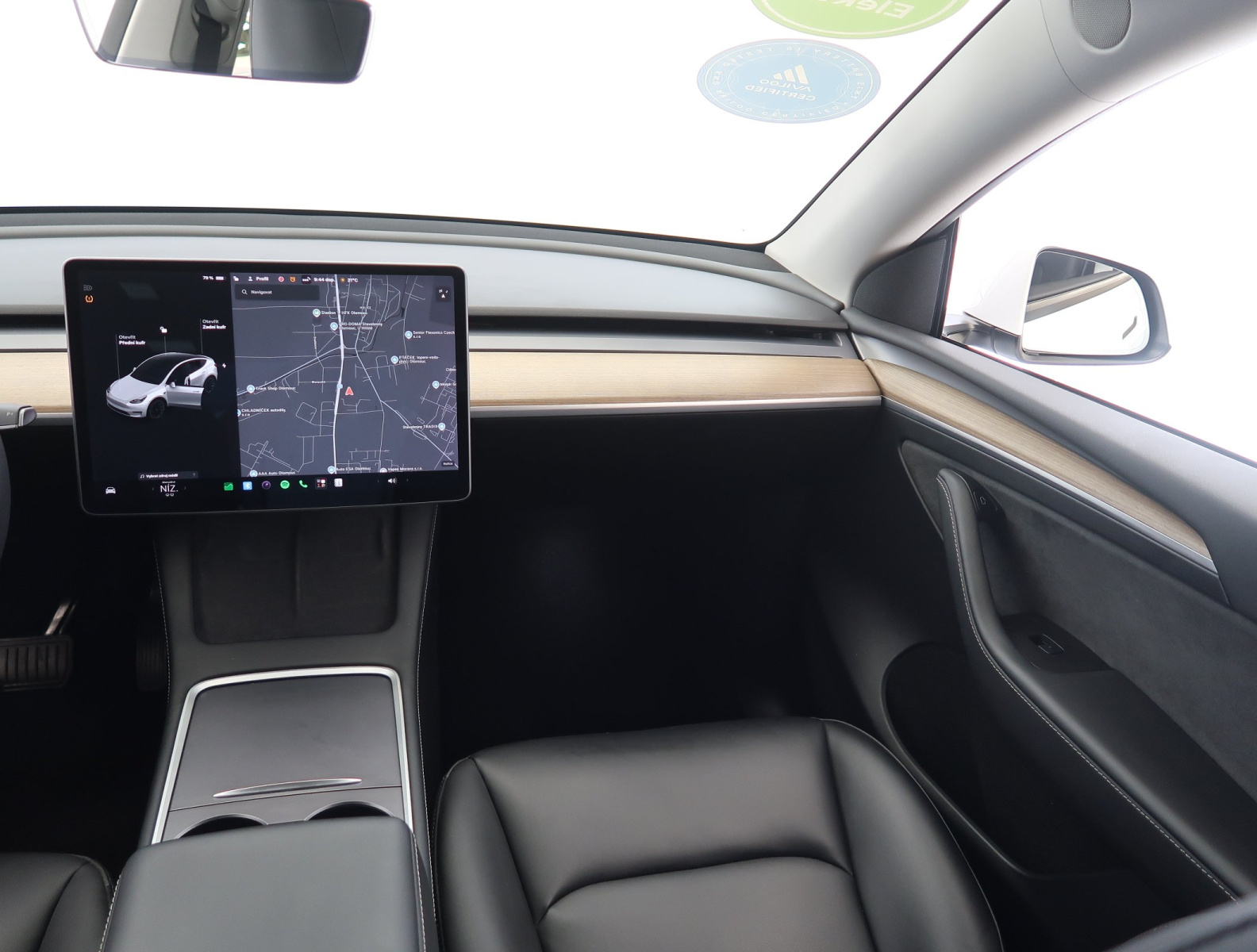 Tesla Model Y Long Range AWD – fotografie 11