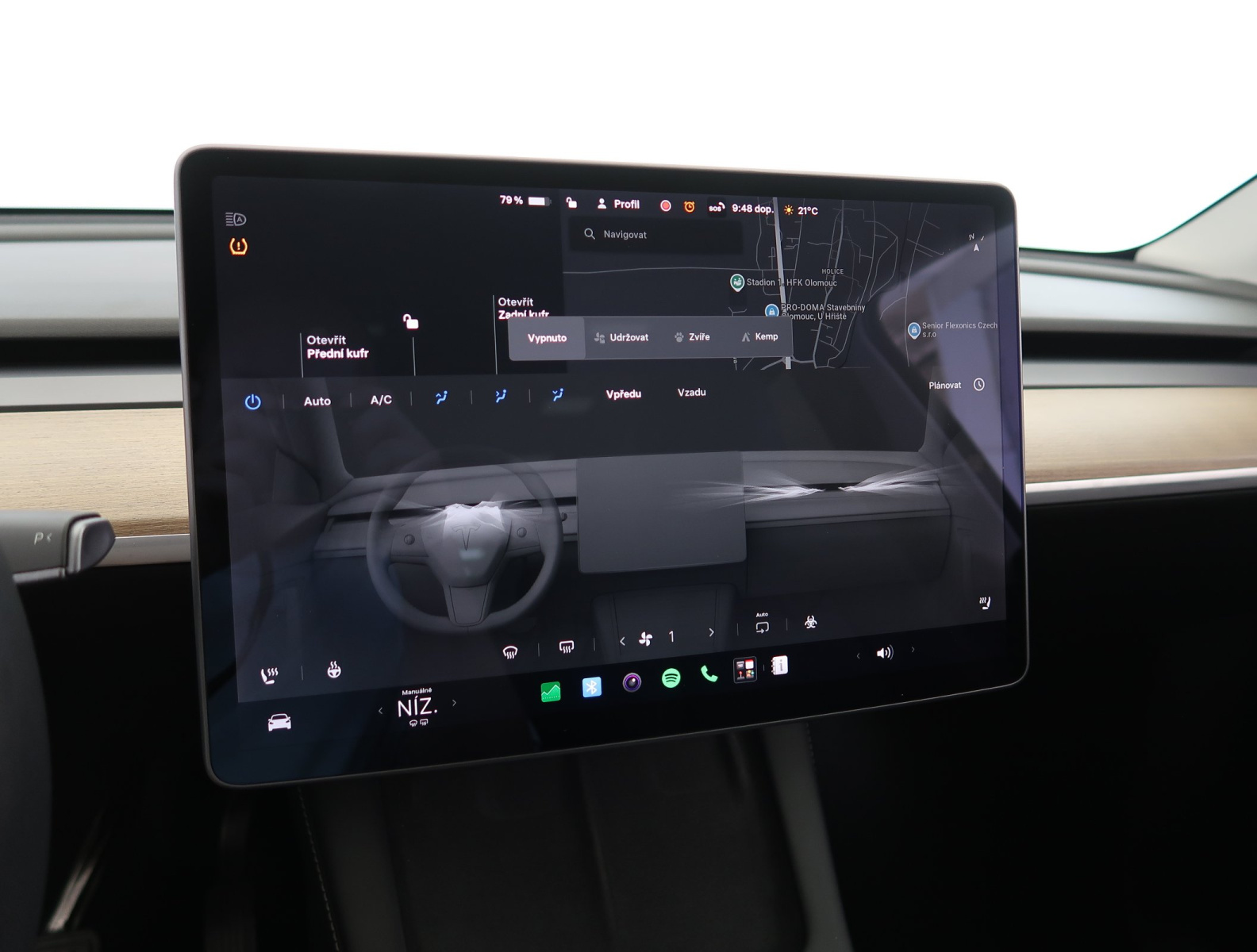 Tesla Model Y Long Range AWD – fotografie 22