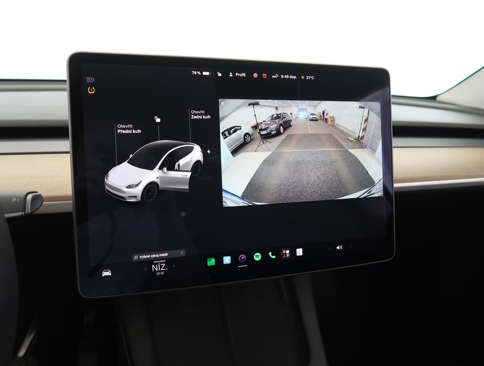 Tesla Model Y Long Range AWD – fotografie 24