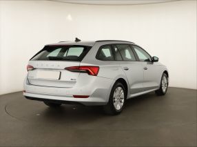 Škoda Octavia - 2022