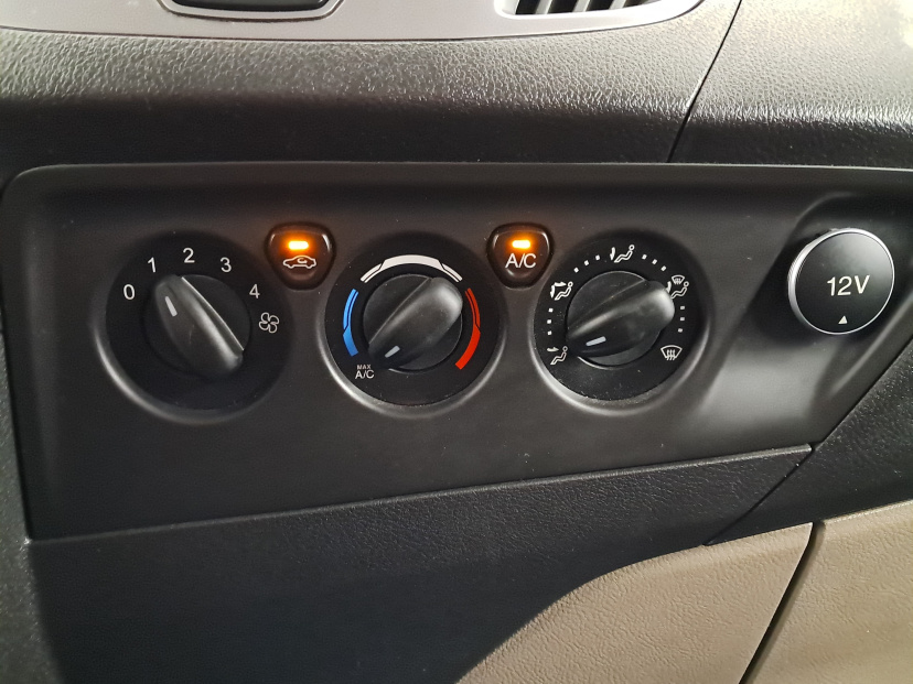 Ford Transit Custom, 2015