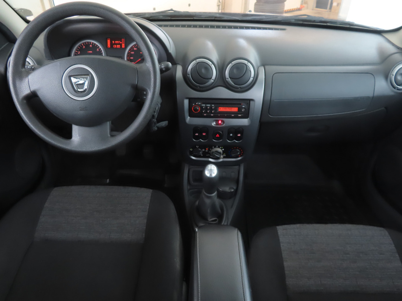 Dacia Duster, 2010