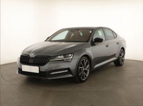 Škoda Superb - 2022