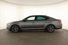 Škoda Superb - 2022