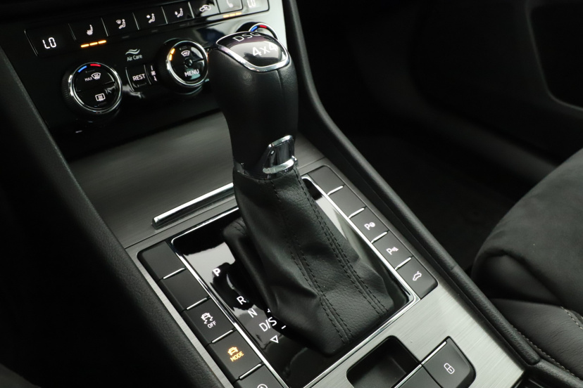 Škoda Superb, 2021