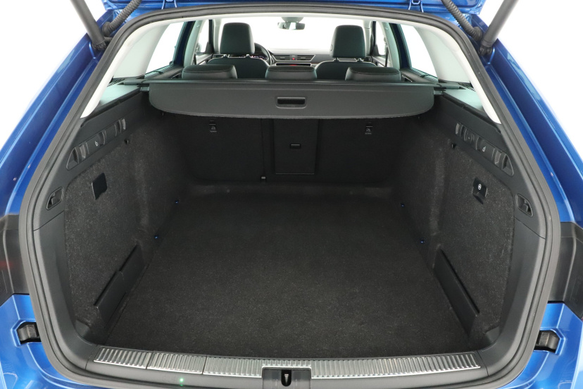 Škoda Superb, 2021