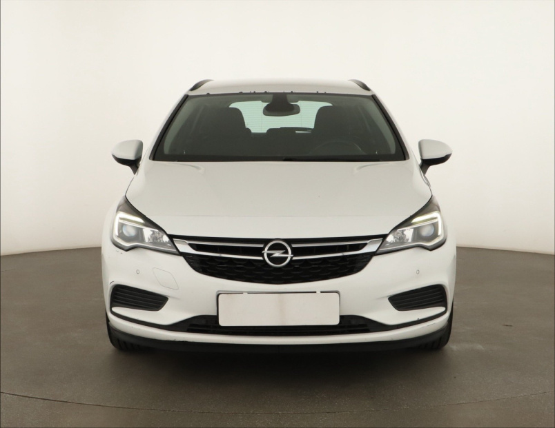 Opel Astra, 2017