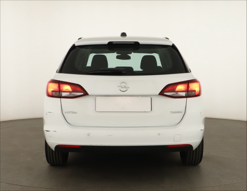 Opel Astra, 2017