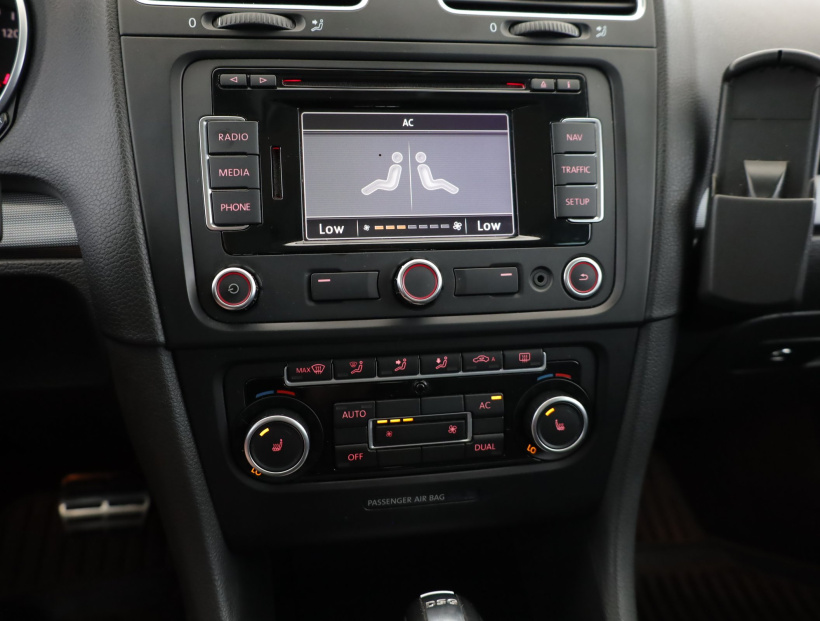 Volkswagen Golf, 2012