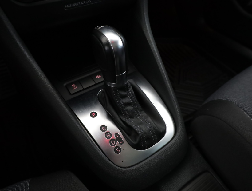 Volkswagen Golf, 2012