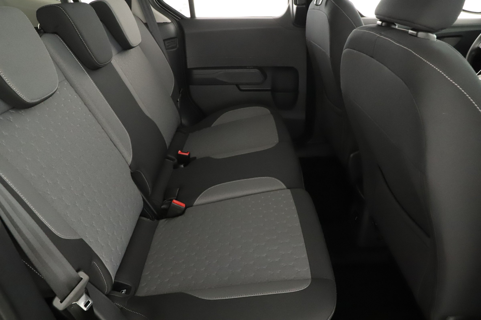 Ford Tourneo Courier - 2024
