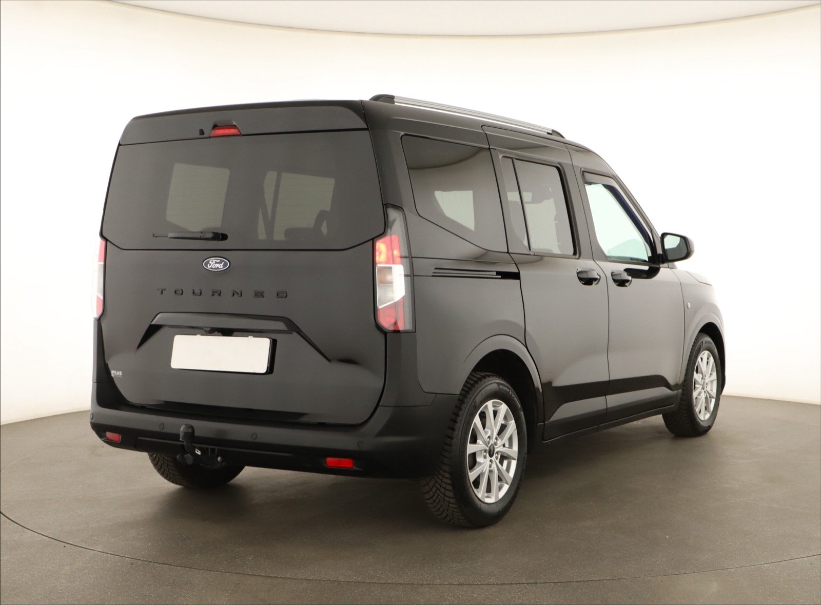 Ford Tourneo Courier - 2024