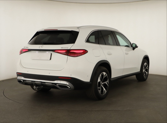 Mercedes-Benz GLC 300 e 4MATIC