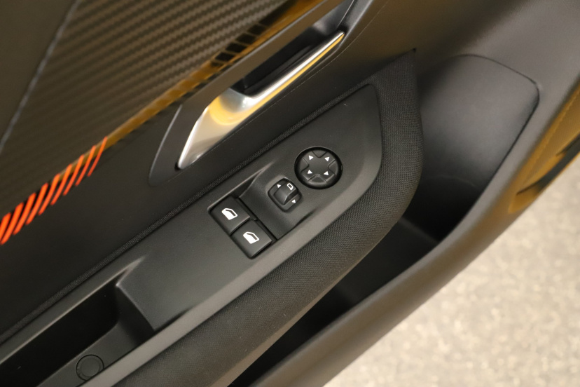 Peugeot 208, 2020