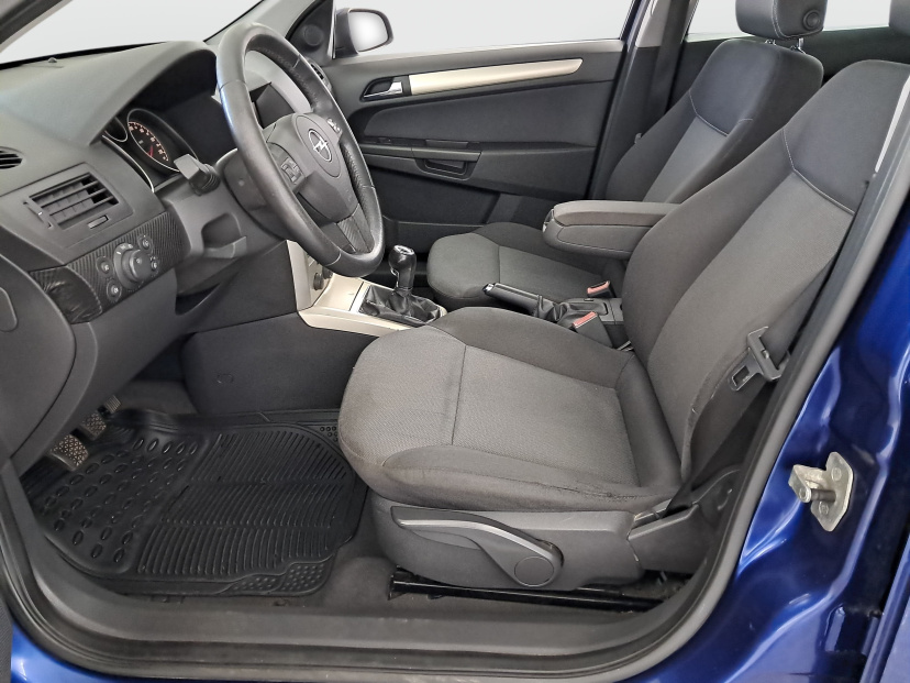 Opel Astra, 2008