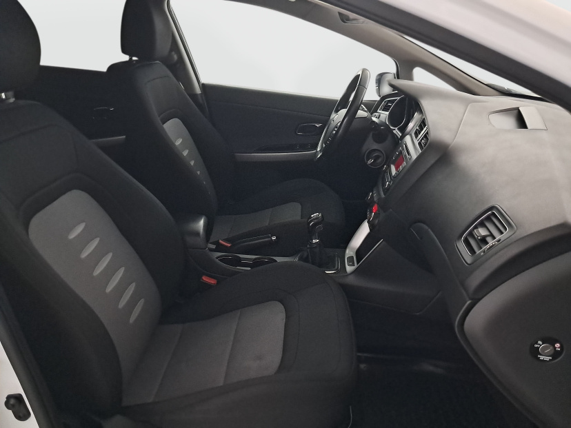 Kia Ceed, 2013