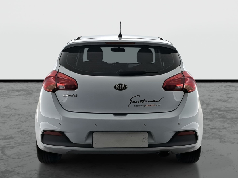 Kia Ceed, 2013