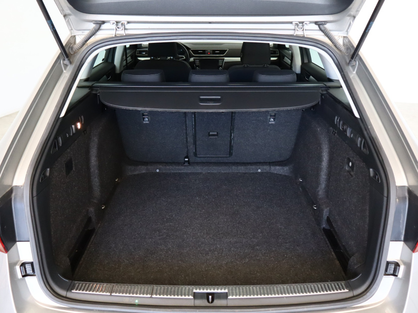 Škoda Superb, 2016