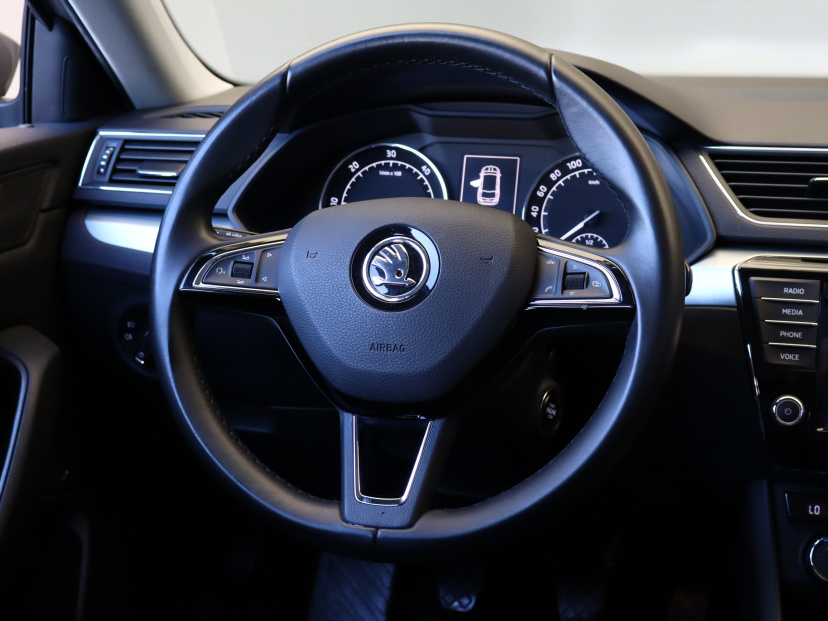 Škoda Superb, 2016