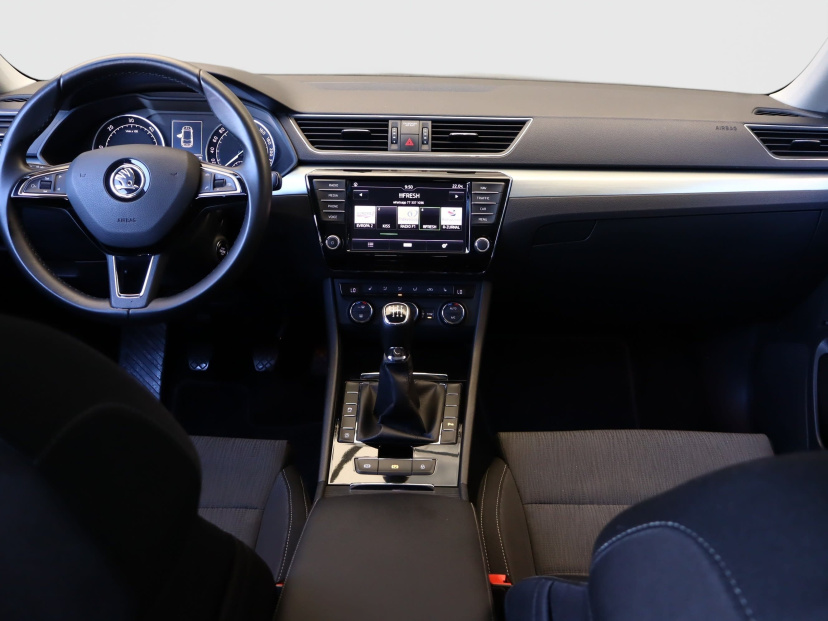 Škoda Superb, 2016