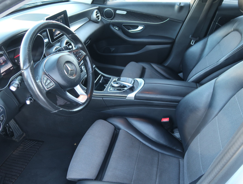 Mercedes-Benz C, 2017