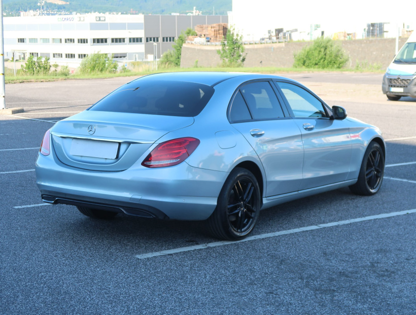 Mercedes-Benz C, 2017