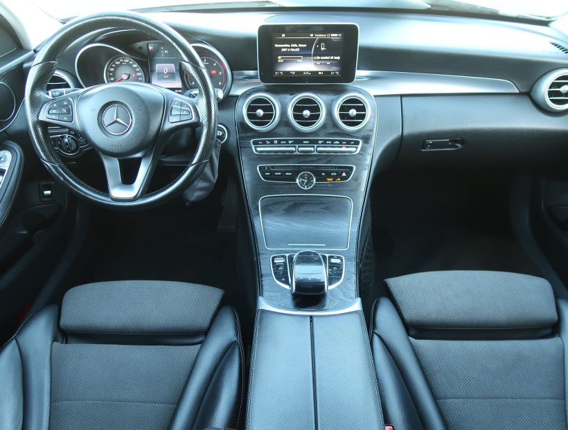 Mercedes-Benz C, 2017