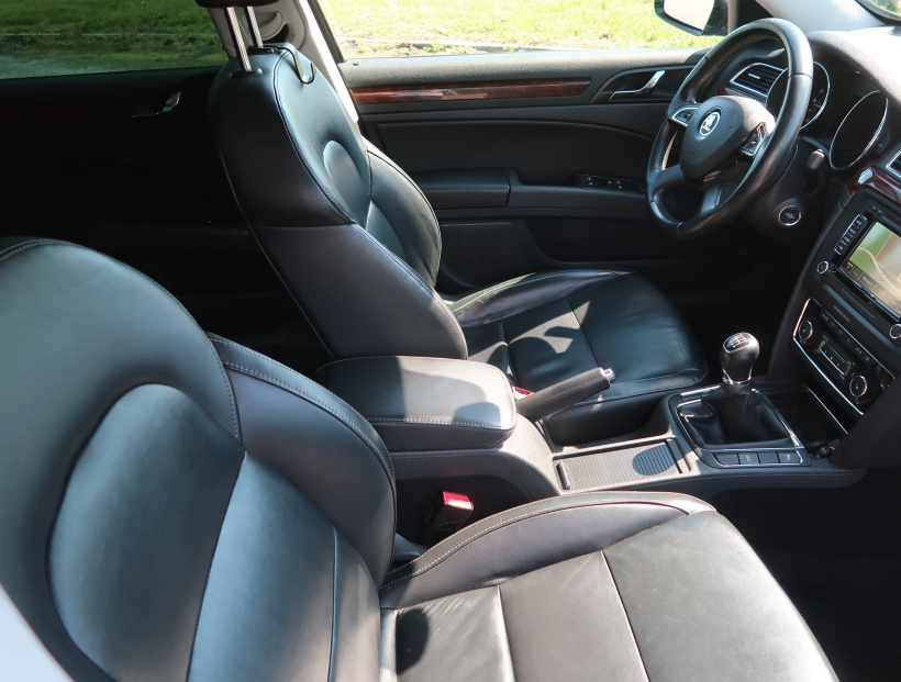 Škoda Superb, 2014