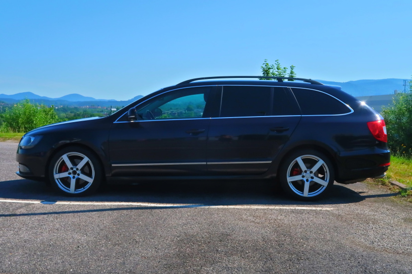 Škoda Superb, 2014