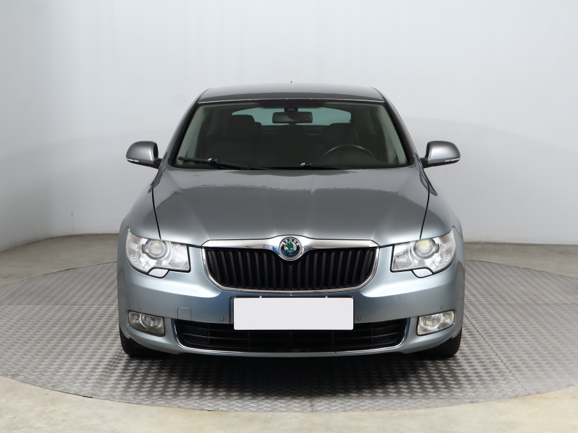 Škoda Superb, 2009