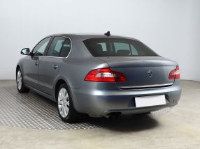 Škoda Superb - 2009