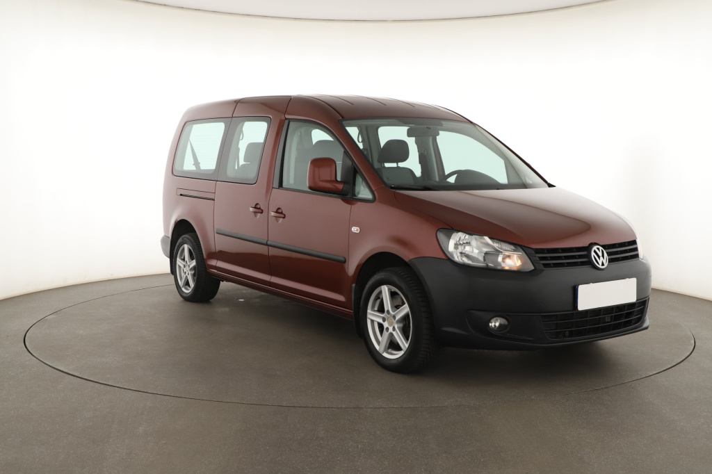 Volkswagen Caddy, 2011