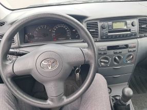 Toyota Corolla - 2005