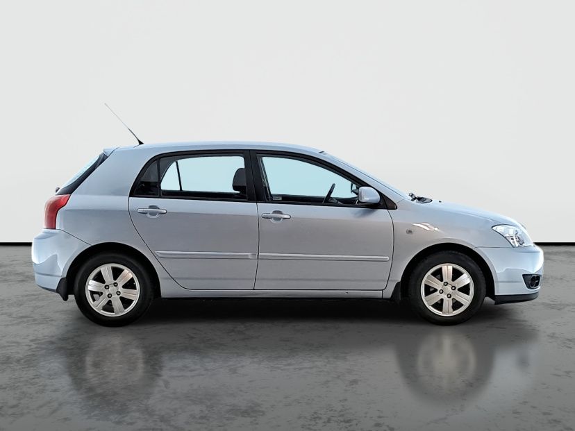 Toyota Corolla, 2005