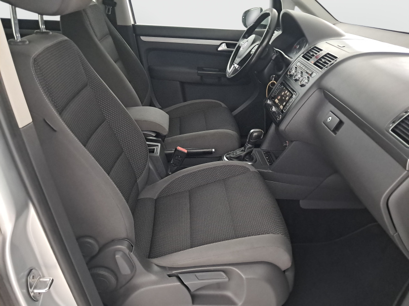Volkswagen Touran, 2015