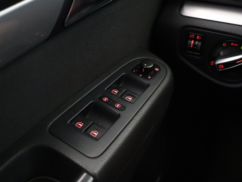 Volkswagen Sharan, 2012
