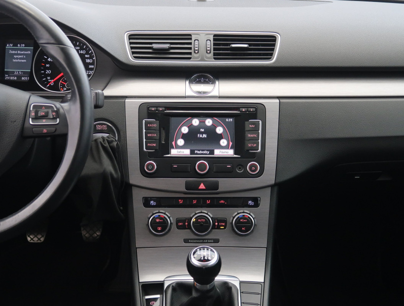 Volkswagen Passat, 2012