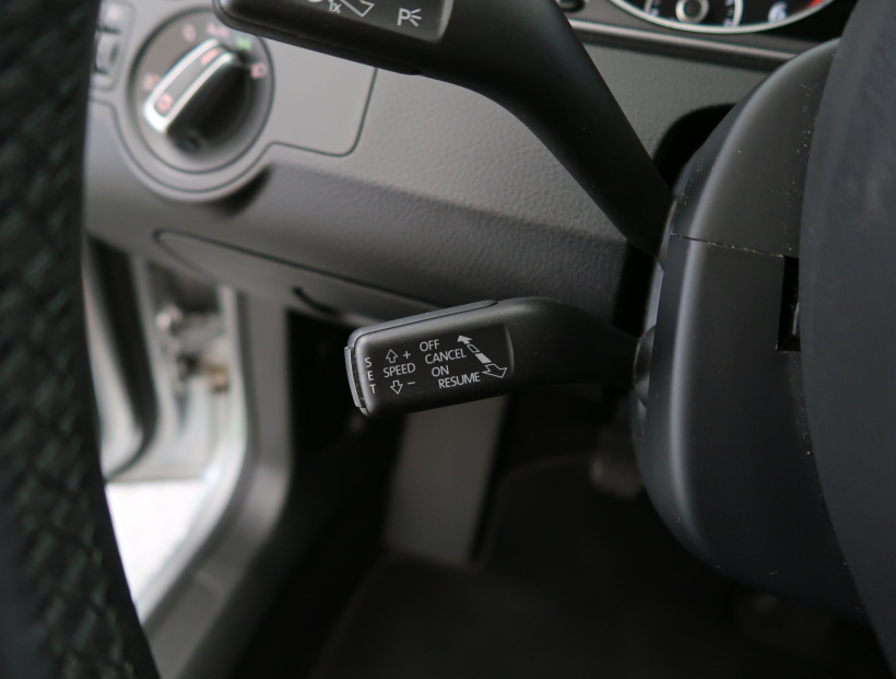 Volkswagen Passat, 2012
