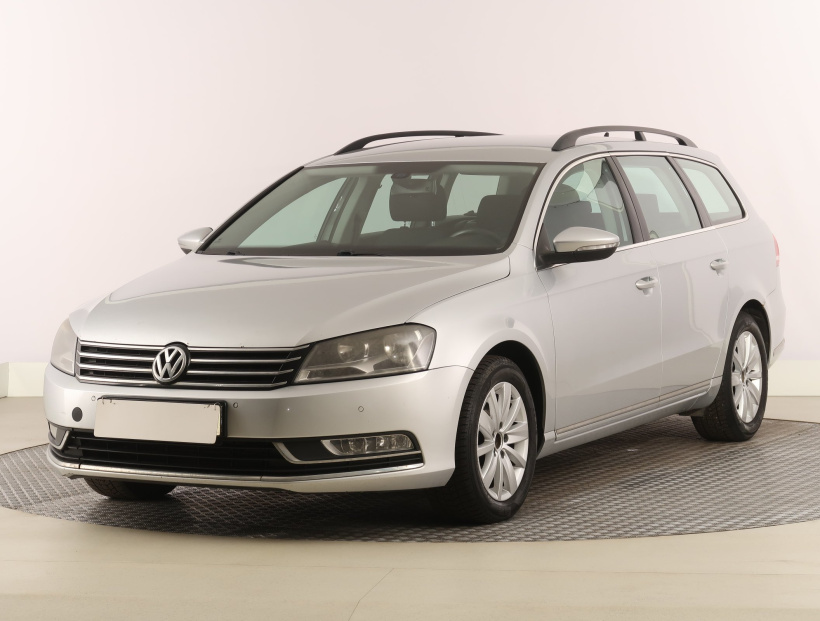 Volkswagen Passat, 2012