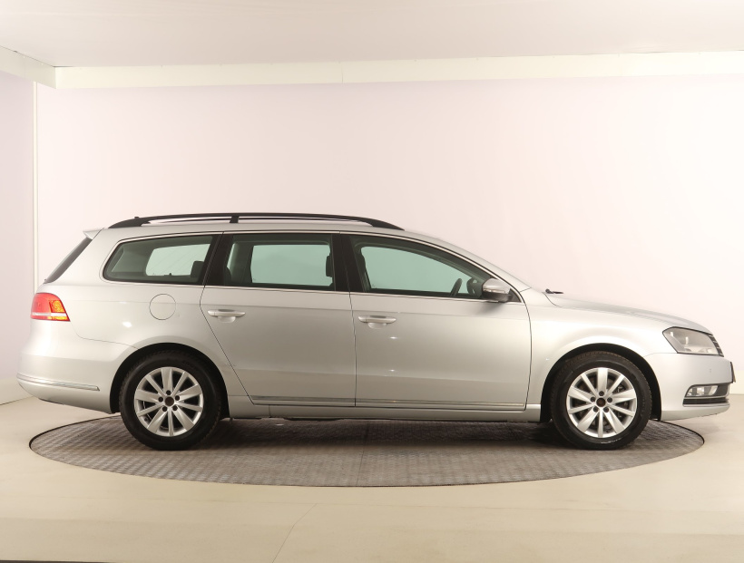 Volkswagen Passat, 2012
